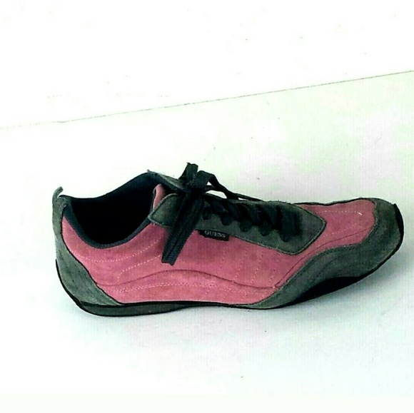 Guess women's suede pink sneakers working shoes - Picture 3 of 7